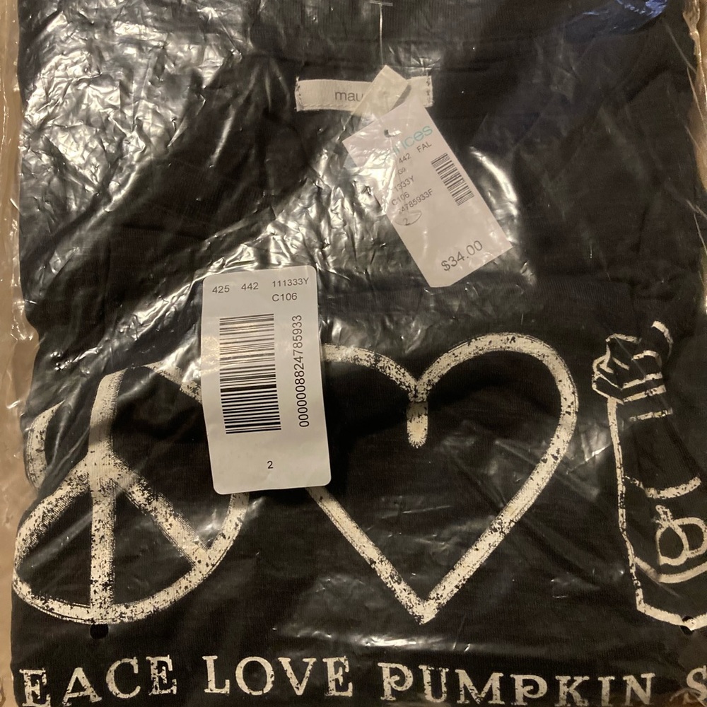 New in package Maurices Peace Love Pumpkin Spice Shirt size 2
